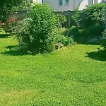 Rose Resort, 40m2 For 4 Guests, With Terrace * Ljubljana