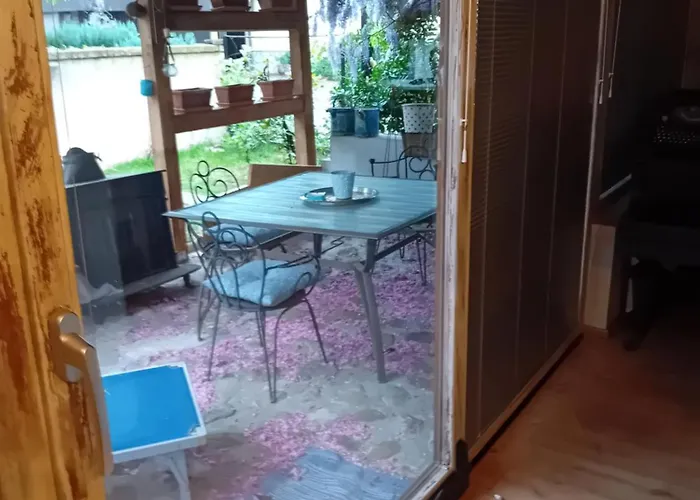 Rose Resort, 40m2 For 4 Guests, With Terrace