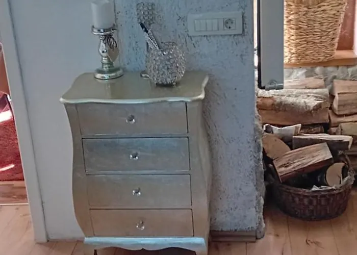 Rose Resort, 40m2 For 4 Guests, With Terrace * Liubliana