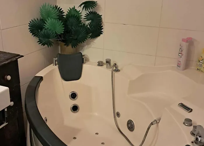 Rose Resort, 40m2 For 4 Guests, With Terrace Quarto em Acomodações Particulares