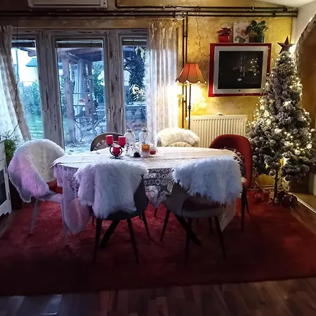 Rose Resort, 40m2 For 4 Guests, With Terrace *