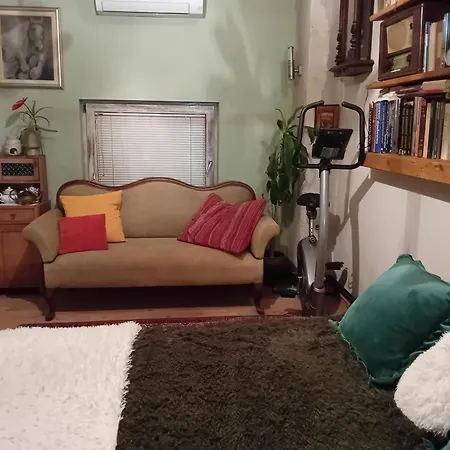 Séjour chez l'habitant Rose Resort, 40m2 For 4 Guests, With Terrace Ljubljana