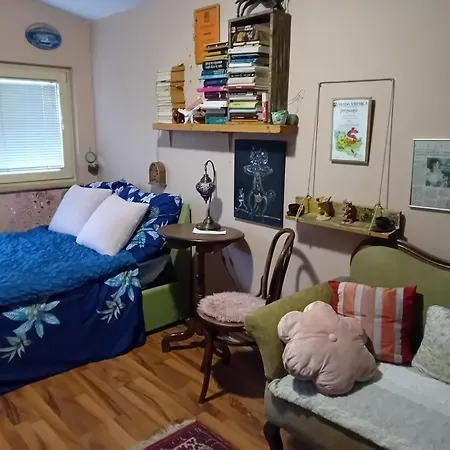 Rose Resort, 40m2 For 4 Guests, With Terrace Séjour chez l'habitant