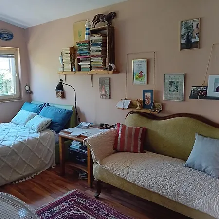 Rose Resort, 40m2 For 4 Guests, With Terrace Séjour chez l'habitant *