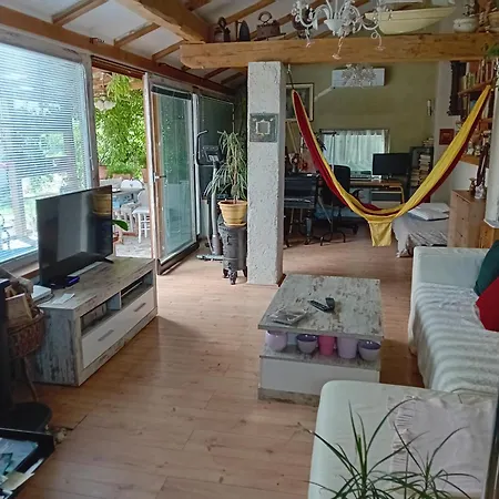 Rose Resort, 40m2 For 4 Guests, With Terrace