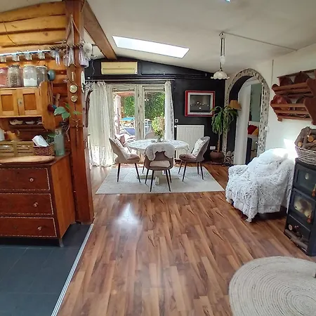 Rose Resort, 40m2 For 4 Guests, With Terrace Séjour chez l'habitant Ljubljana