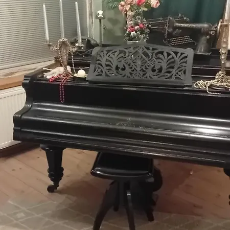 Rose Resort, 40m2 For 4 Guests, With Terrace Laibach