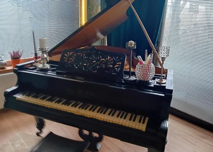 Rose Resort, 40m2 For 4 Guests, With Terrace * Ljubljana